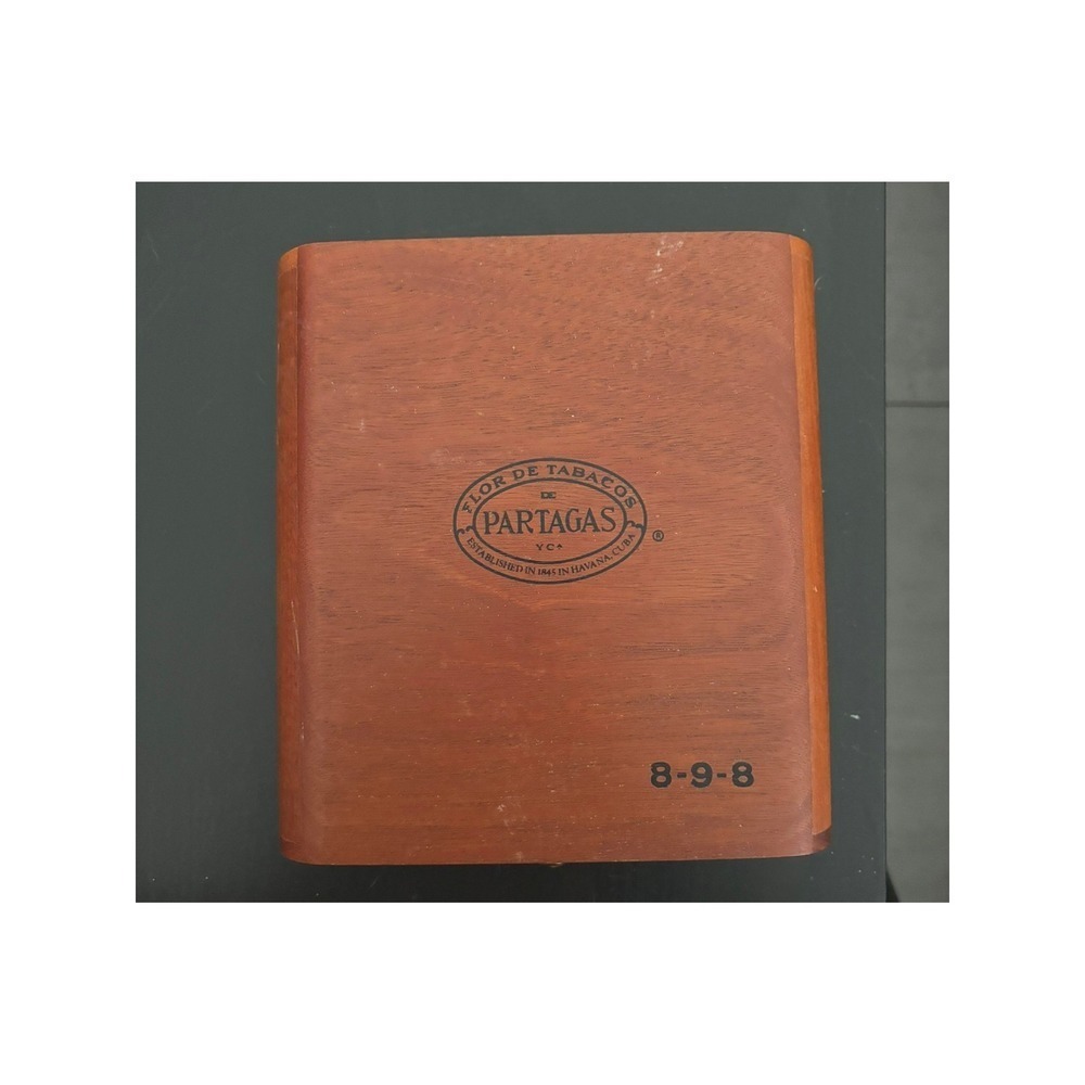 Partagas Estilo 8-9-8 Wooden Cigar Box Hand Made Dominican Republic Tobacciana